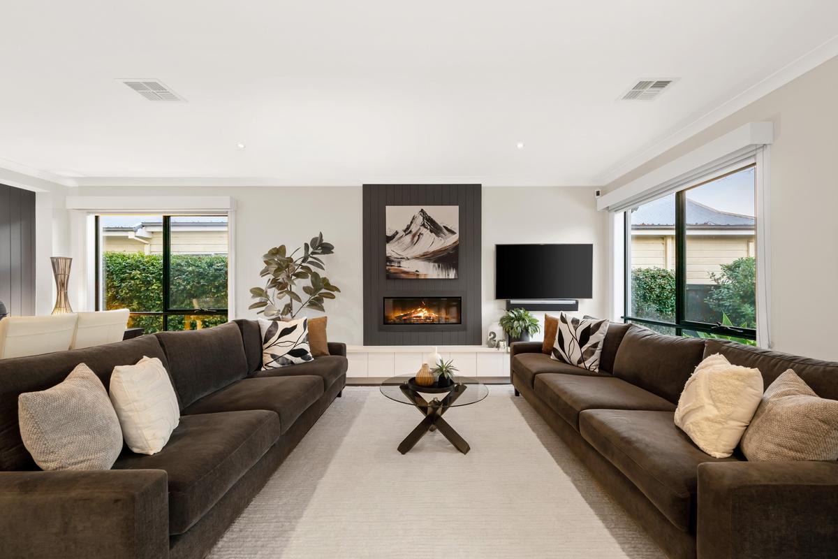 Blackburn North living room
