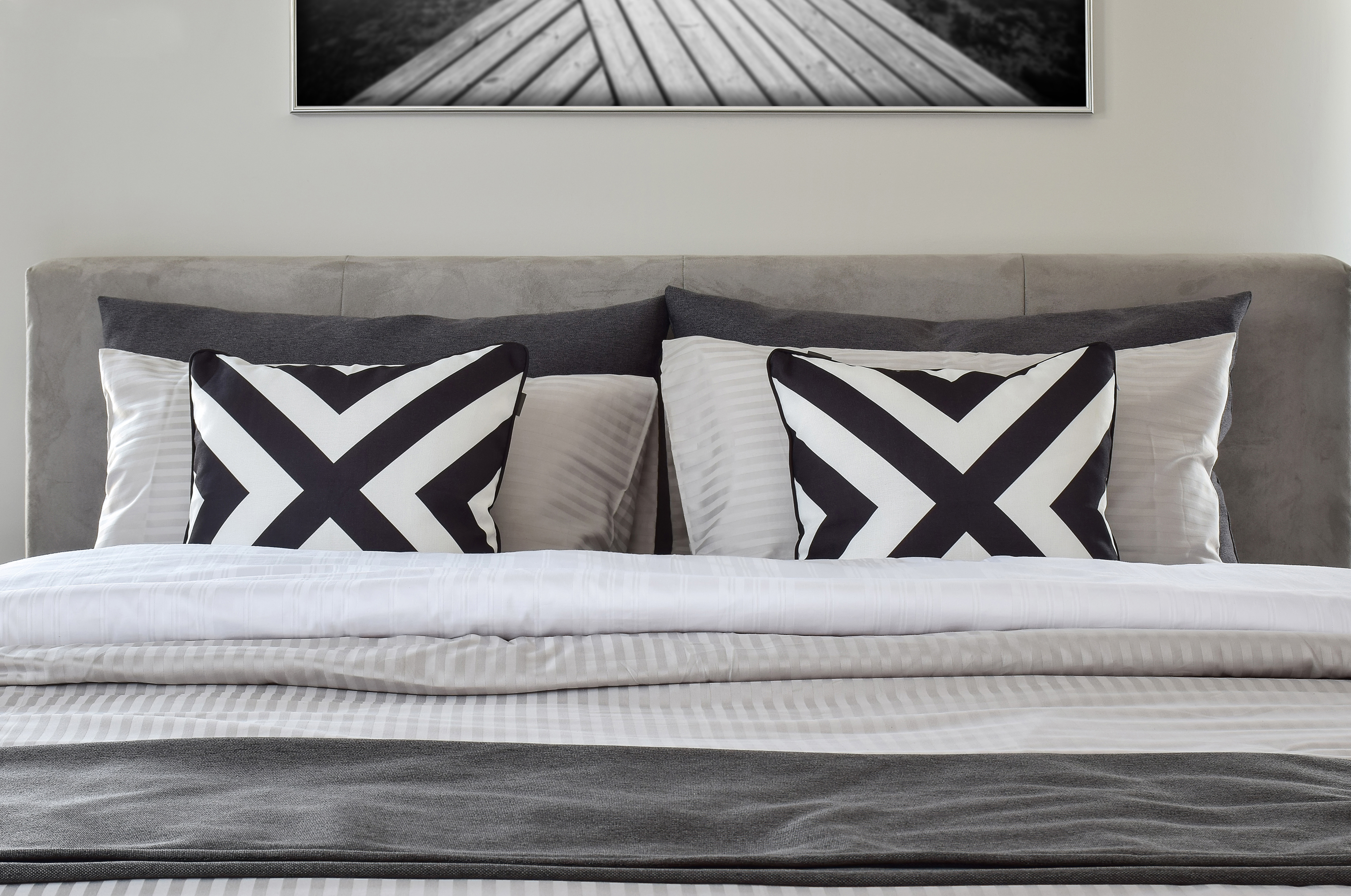 Bed styling detail